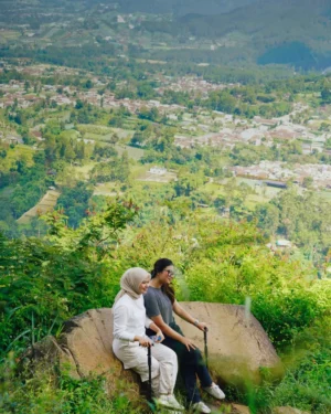 Medium Trip To Patahan Lembang